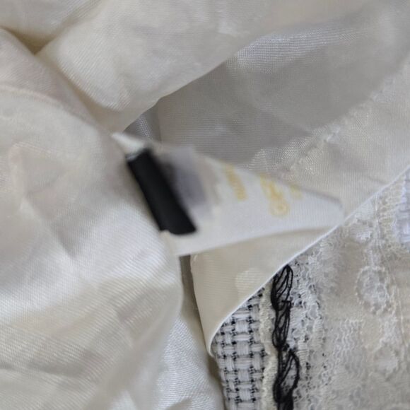 🐢 Kate Spade Skirt The Rules! Black white and navy lined skirt.  Size 2. - Picture 6 of 9